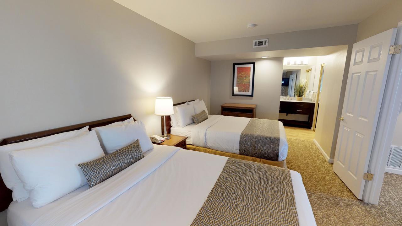 Chase Suite Hotel Newark Fremont Екстериор снимка