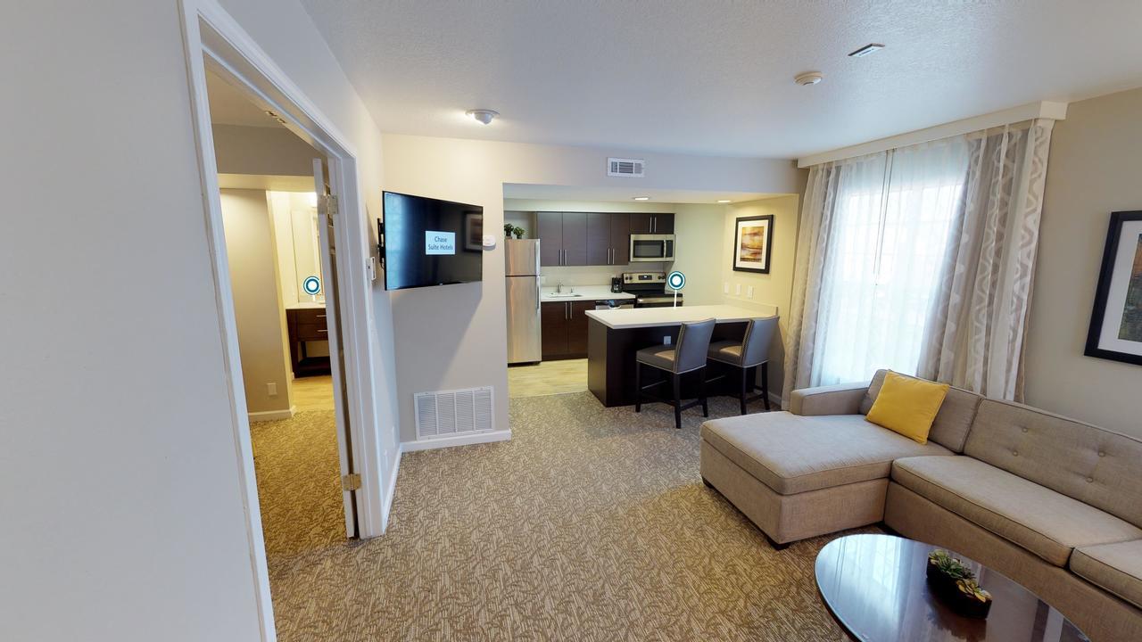 Chase Suite Hotel Newark Fremont Екстериор снимка